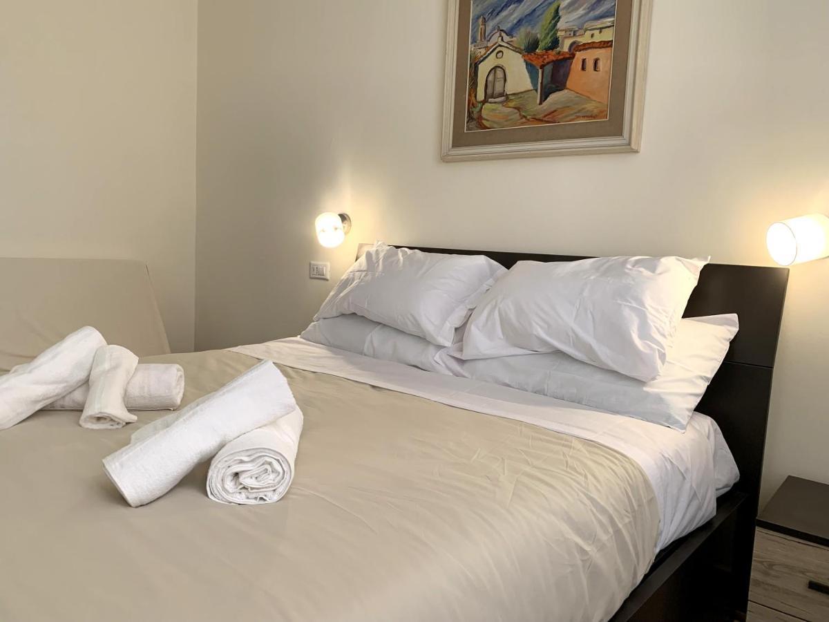 Domo Achenza Hotell Terralba Exteriör bild