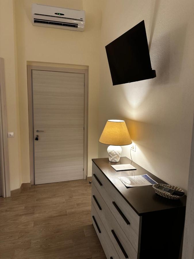Domo Achenza Hotell Terralba Exteriör bild